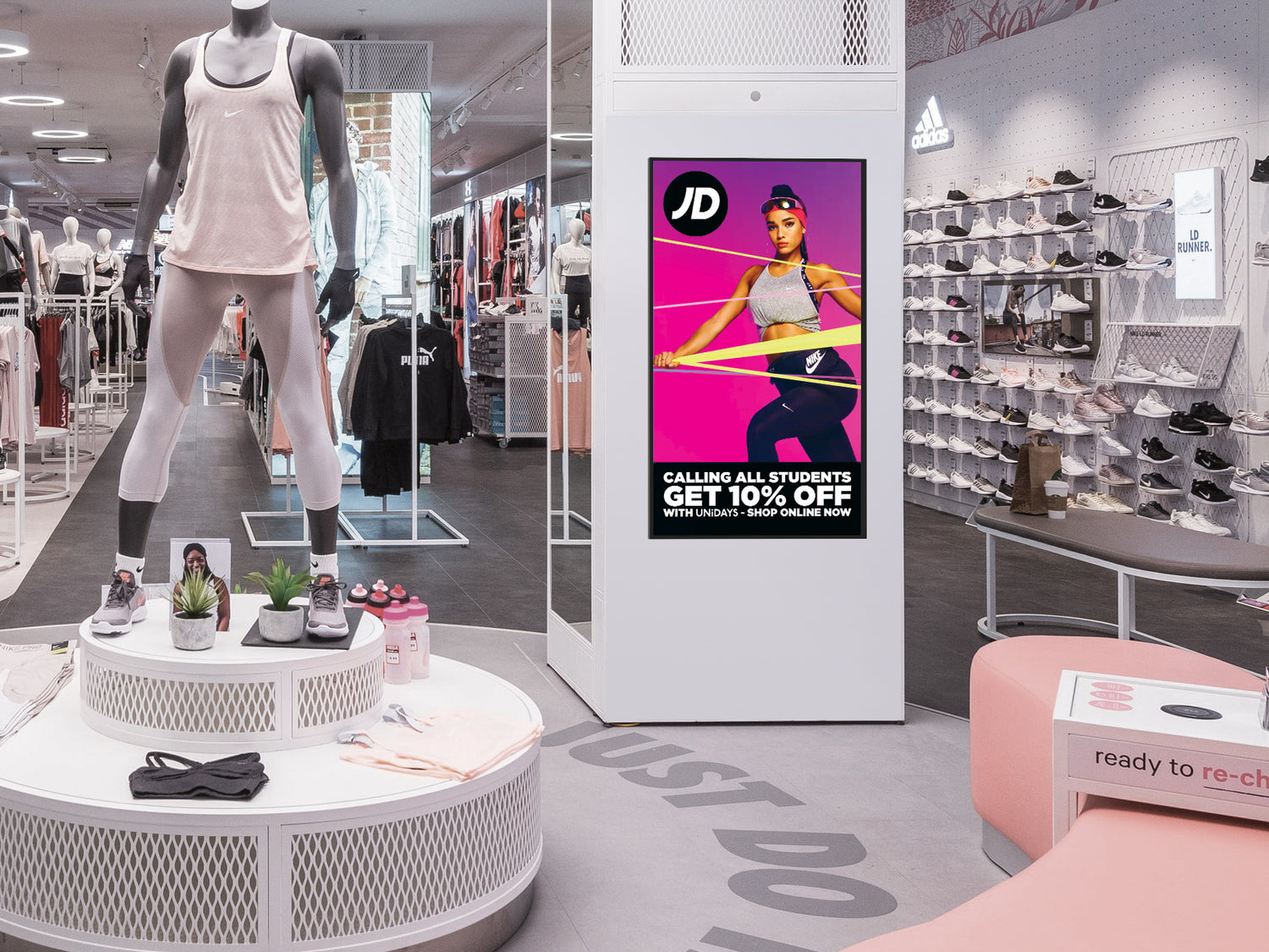 Digital Signage für mehr Kundenbindung und Umsatz in der Modebranche